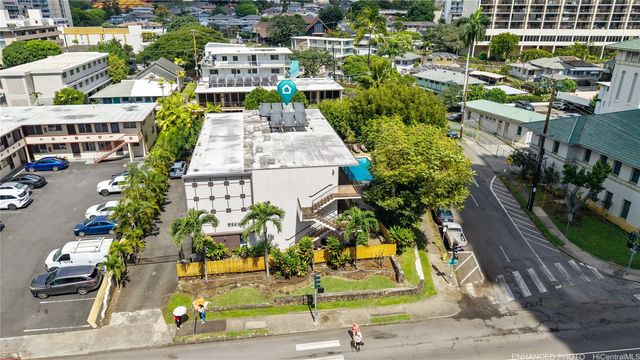 1190 Wilder Avenue 102, Honolulu, HI 96822