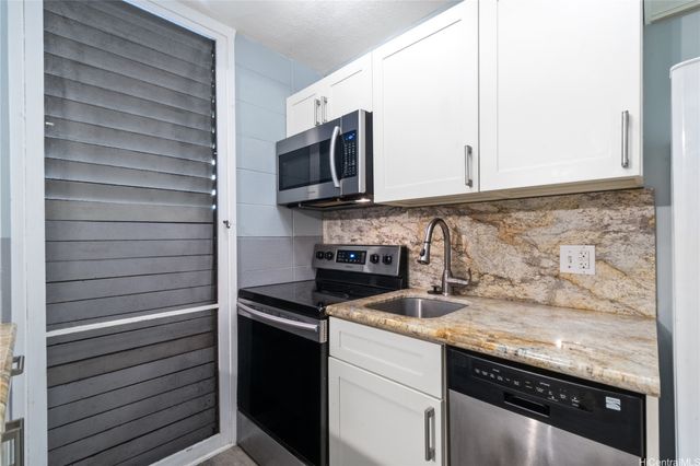 1190 Wilder Avenue 102, Honolulu, HI 96822