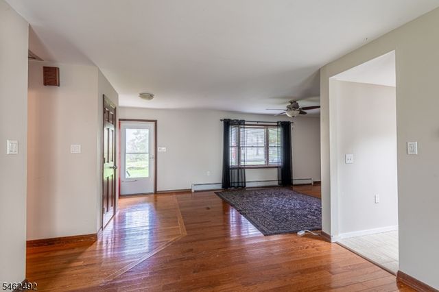 600 Montana Rd, Harmony Twp., NJ 08865