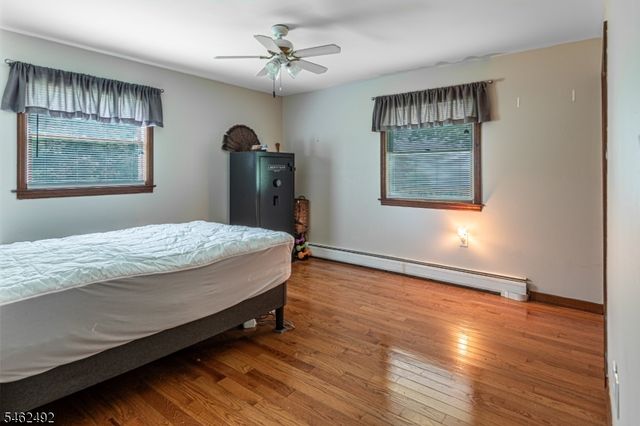 600 Montana Rd, Harmony Twp., NJ 08865