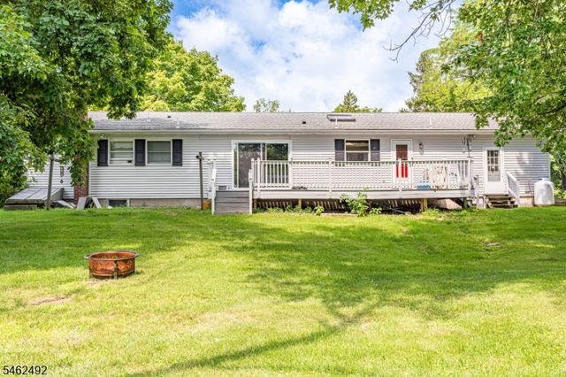 600 Montana Rd, Harmony Twp., NJ 08865