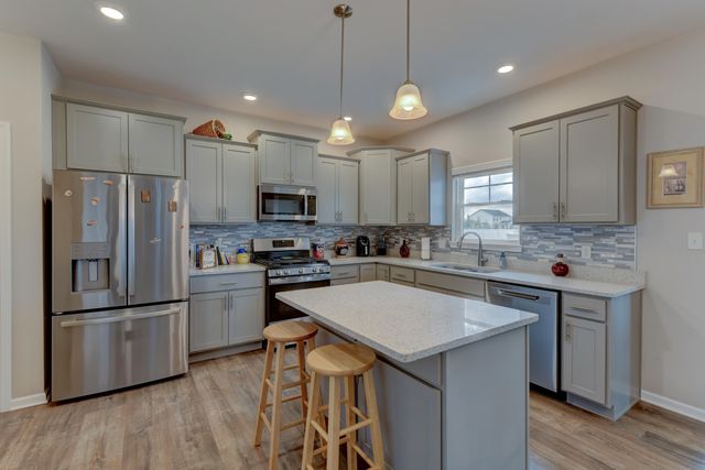 13272 Light Avenue, Dyer, IN 46311