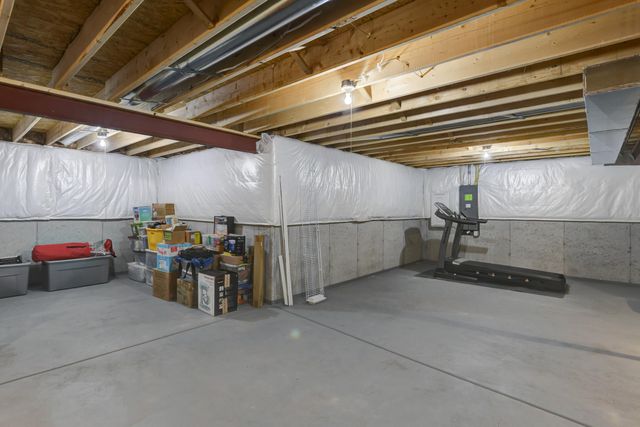 13272 Light Avenue, Dyer, IN 46311