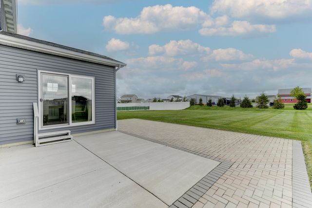 13272 Light Avenue, Dyer, IN 46311