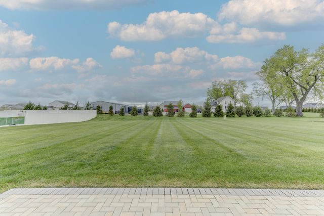 13272 Light Avenue, Dyer, IN 46311