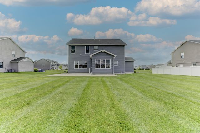 13272 Light Avenue, Dyer, IN 46311