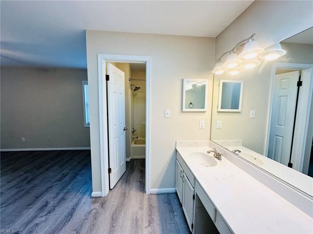 1605 Kepler BND, Virginia Beach, VA 23454