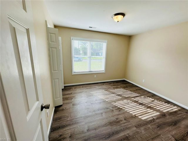 1605 Kepler BND, Virginia Beach, VA 23454