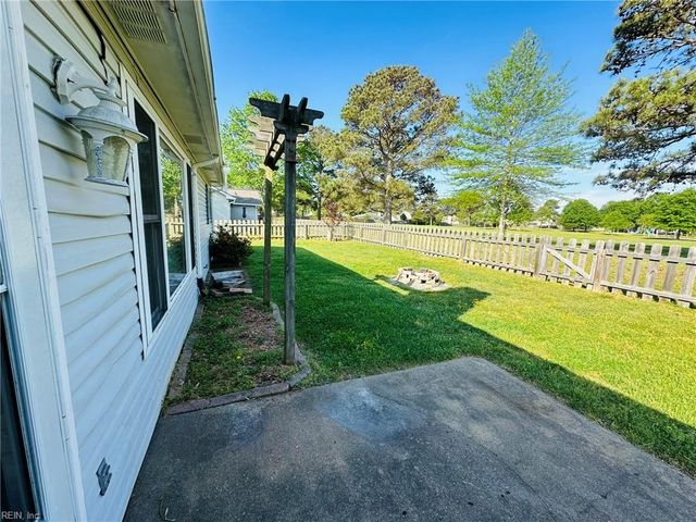 1605 Kepler BND, Virginia Beach, VA 23454