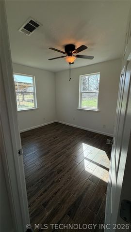 34 1st, Cartwright, OK 74731