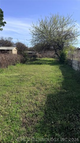 34 1st, Cartwright, OK 74731