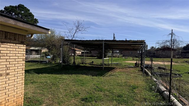 34 1st, Cartwright, OK 74731