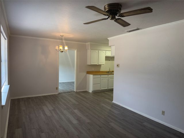 1229 Greenbrier Drive, Mesquite, TX 75149