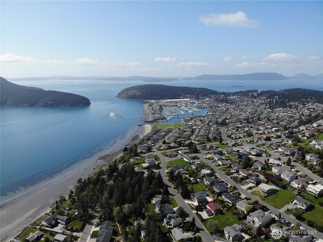 4408 Anaco Beach Road, Anacortes, WA 98221