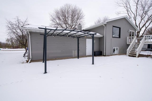 3108 E RAIL ROAD, Appleton, WI 54915