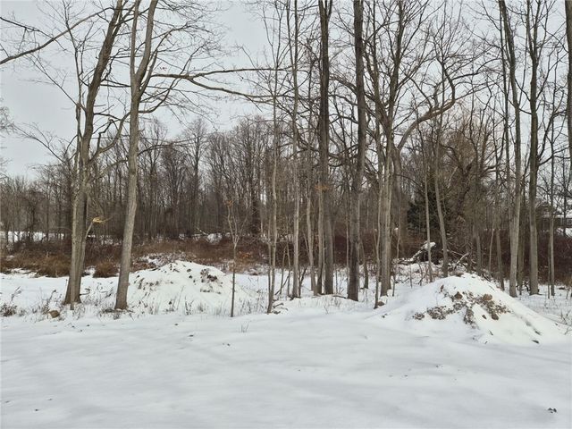 7078 Ontario Center Road, Ontario, NY 14519