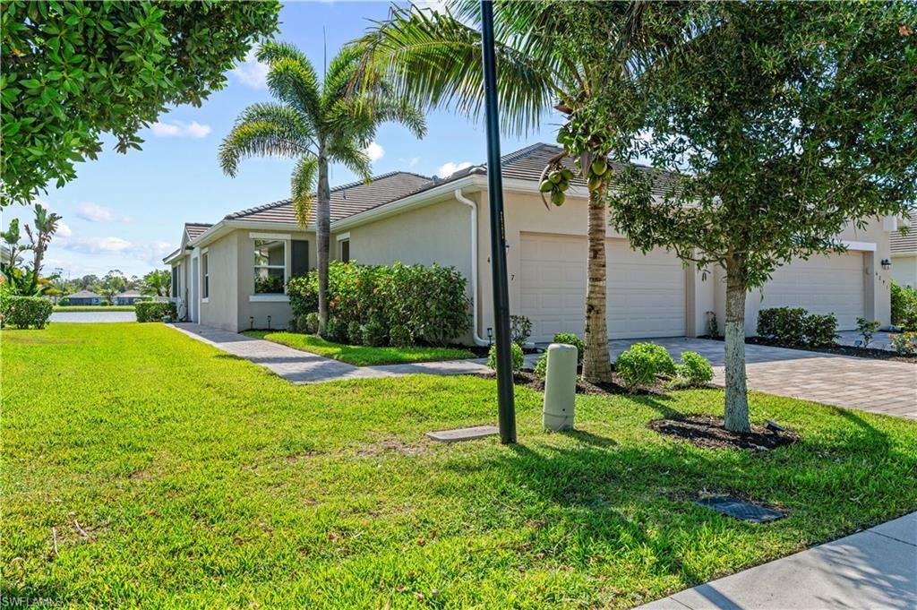 4287 Lemongrass DR, FORT MYERS, FL 33916 — photo 2