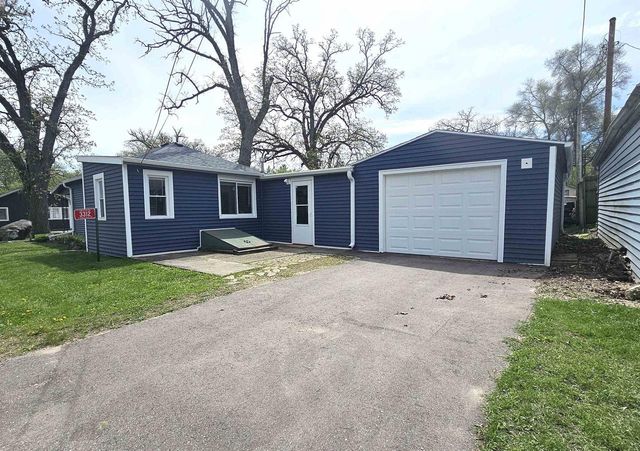 3312 E Charley Bluff Road, Milton, WI 53563