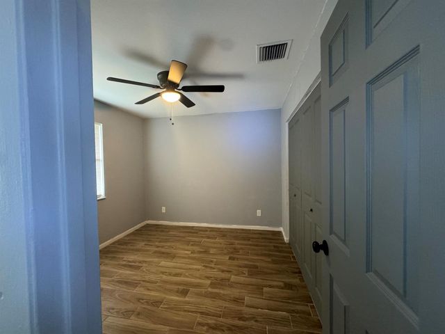 614 SW Lakehurst Drive, Port St Lucie, FL 34983