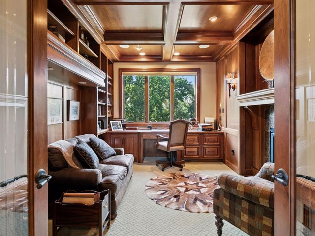 10683 Sonoma Ridge, Eden Prairie, MN 55347