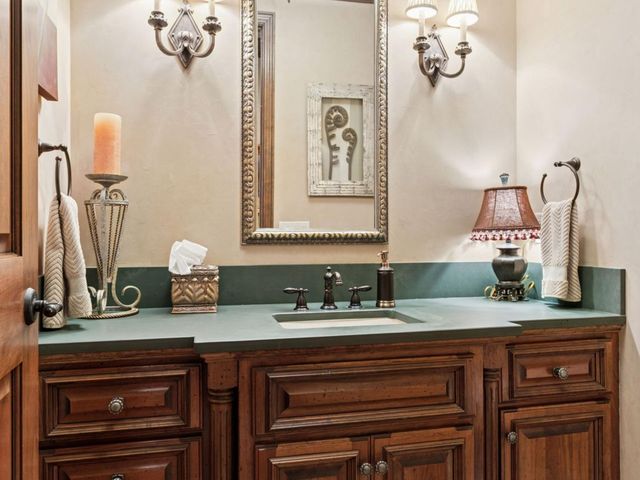 10683 Sonoma Ridge, Eden Prairie, MN 55347