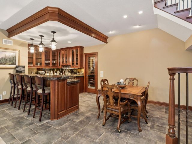 10683 Sonoma Ridge, Eden Prairie, MN 55347