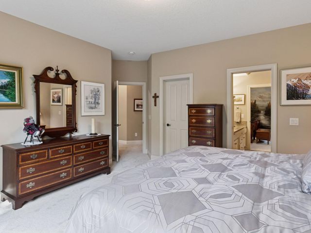 10683 Sonoma Ridge, Eden Prairie, MN 55347