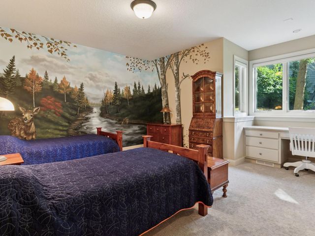 10683 Sonoma Ridge, Eden Prairie, MN 55347