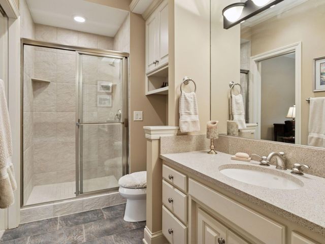 10683 Sonoma Ridge, Eden Prairie, MN 55347