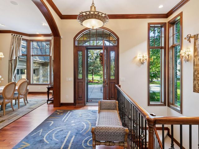 10683 Sonoma Ridge, Eden Prairie, MN 55347