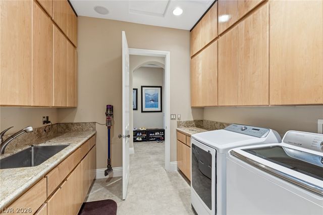6 Brookridge Drive, Henderson, NV 89052