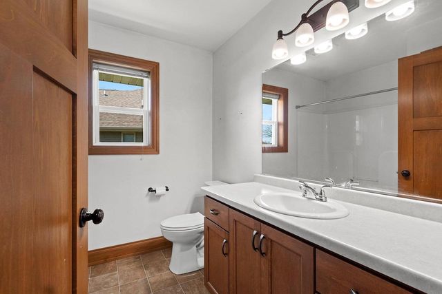 1923 PARIS LANE, De Pere, WI 54115
