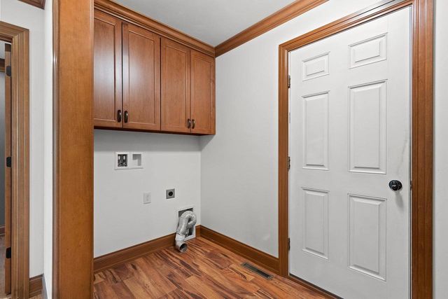 1923 PARIS LANE, De Pere, WI 54115