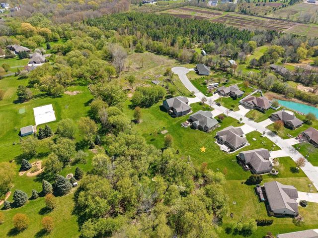 1923 PARIS LANE, De Pere, WI 54115