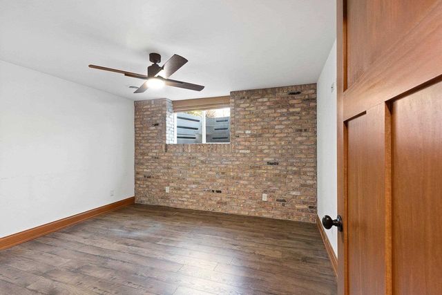 1923 PARIS LANE, De Pere, WI 54115