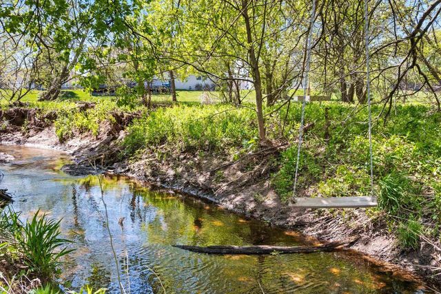 1923 PARIS LANE, De Pere, WI 54115