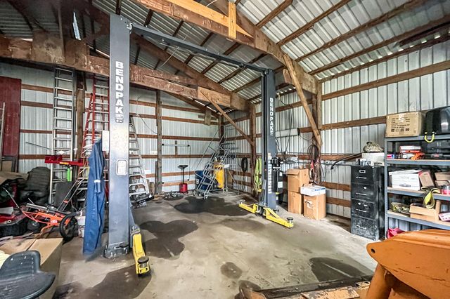 27855 W Main Street, Wauconda, IL 60084