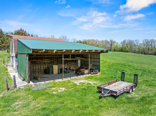 27855 W Main Street, Wauconda, IL 60084