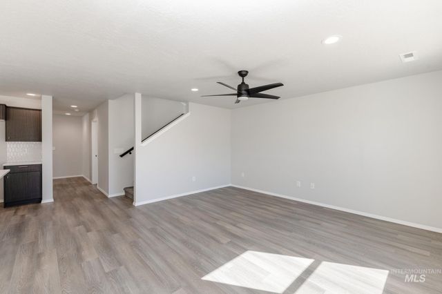6245 W Naxos St, Meridian, ID 83646
