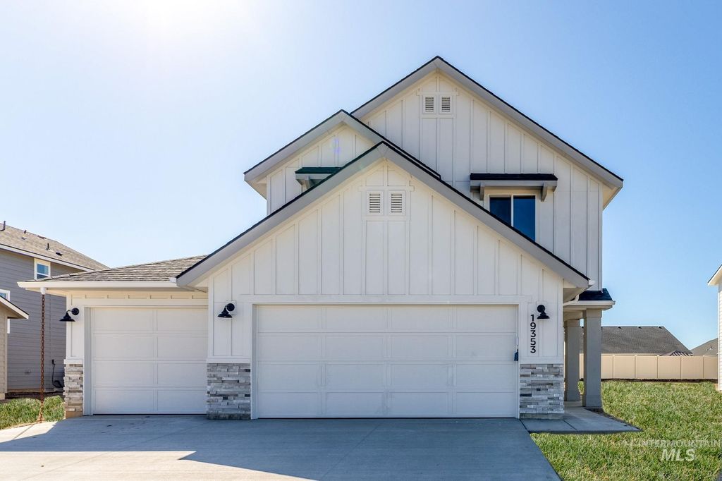 6245 W Naxos St, Meridian, ID 83646