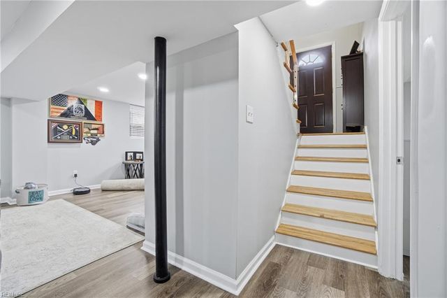 4 Tillerson DR, Newport News, VA 23602