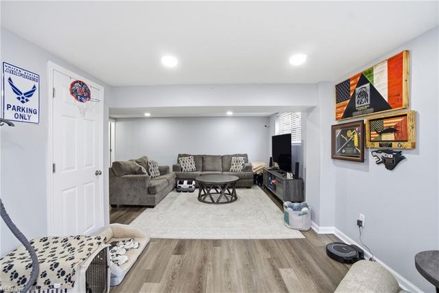 4 Tillerson DR, Newport News, VA 23602