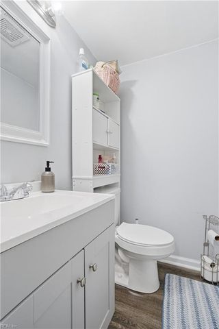 4 Tillerson DR, Newport News, VA 23602