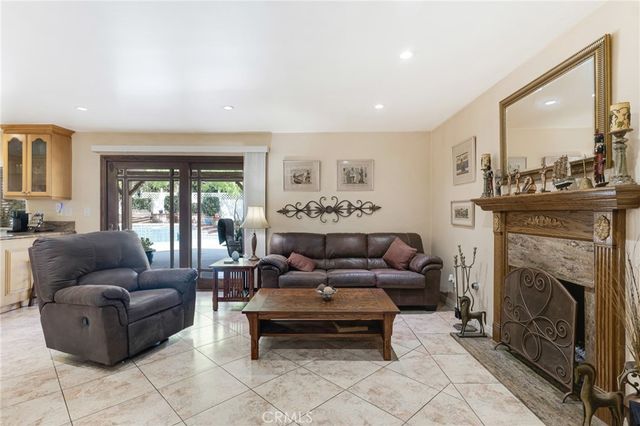 13365 Mission Tierra, Granada Hills, CA 91344