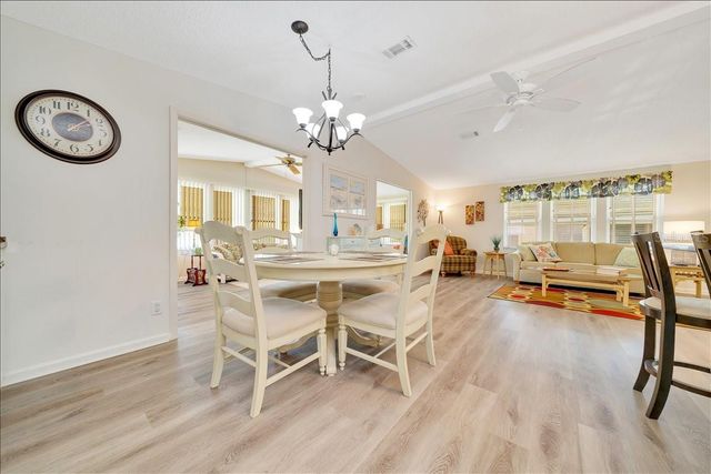 926 SAINT ANDREWS BOULEVARD, Lady Lake, FL 32159