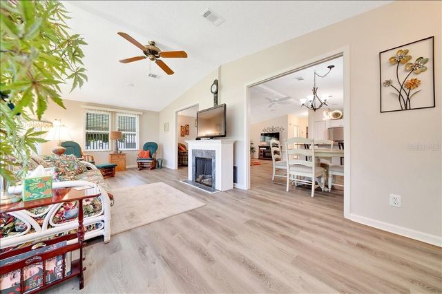 926 SAINT ANDREWS BOULEVARD, Lady Lake, FL 32159