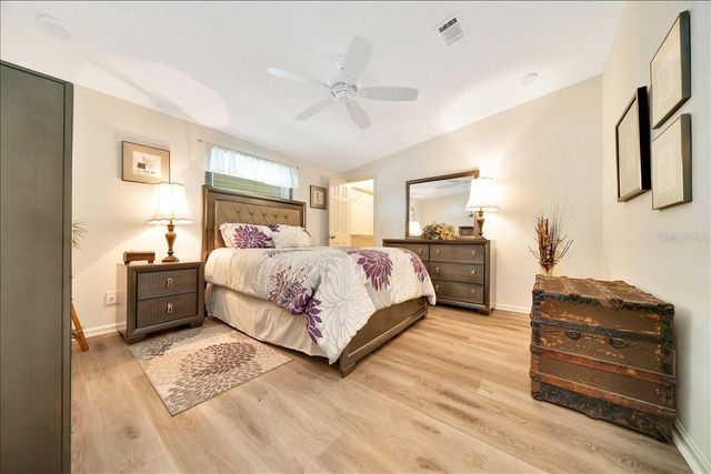 926 SAINT ANDREWS BOULEVARD, Lady Lake, FL 32159