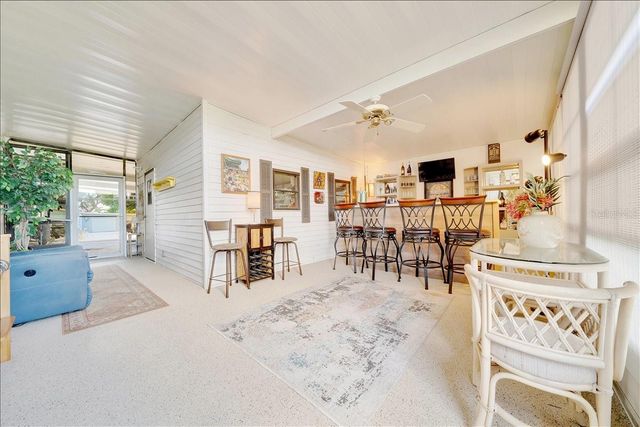 926 SAINT ANDREWS BOULEVARD, Lady Lake, FL 32159