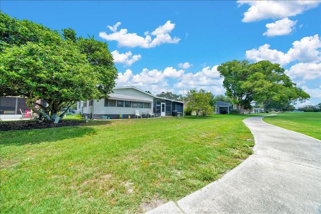 926 SAINT ANDREWS BOULEVARD, Lady Lake, FL 32159