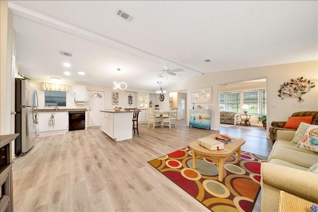 926 SAINT ANDREWS BOULEVARD, Lady Lake, FL 32159